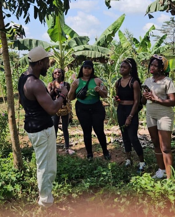 featured image for the "One day herbal tour" retreat